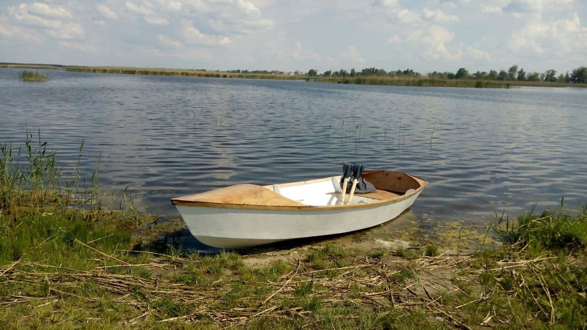 Корпусний човен 3,6 м фанера та склопластик, Дніпро, Дніпропетровська обл. — фото 4 з 5
