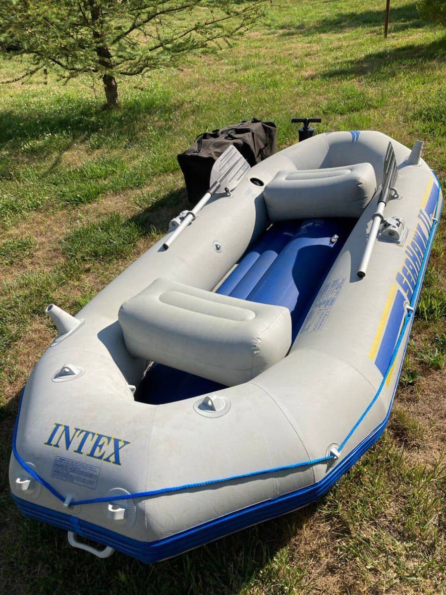 Надувний човен Intex 287 см, Житомир, Житомирська обл. — фото 2 з 5