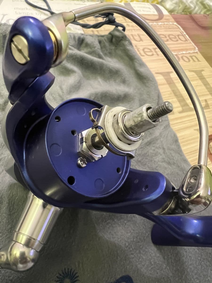 Спінінгова котушка Daiwa Certate 2500 R-Custom, Харків, Харківська обл. — фото 2 з 5