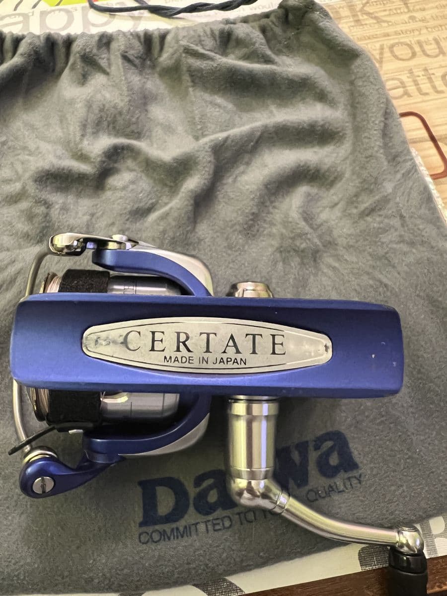 Спінінгова котушка Daiwa Certate 2500 R-Custom, Харків, Харківська обл. — фото 4 з 5