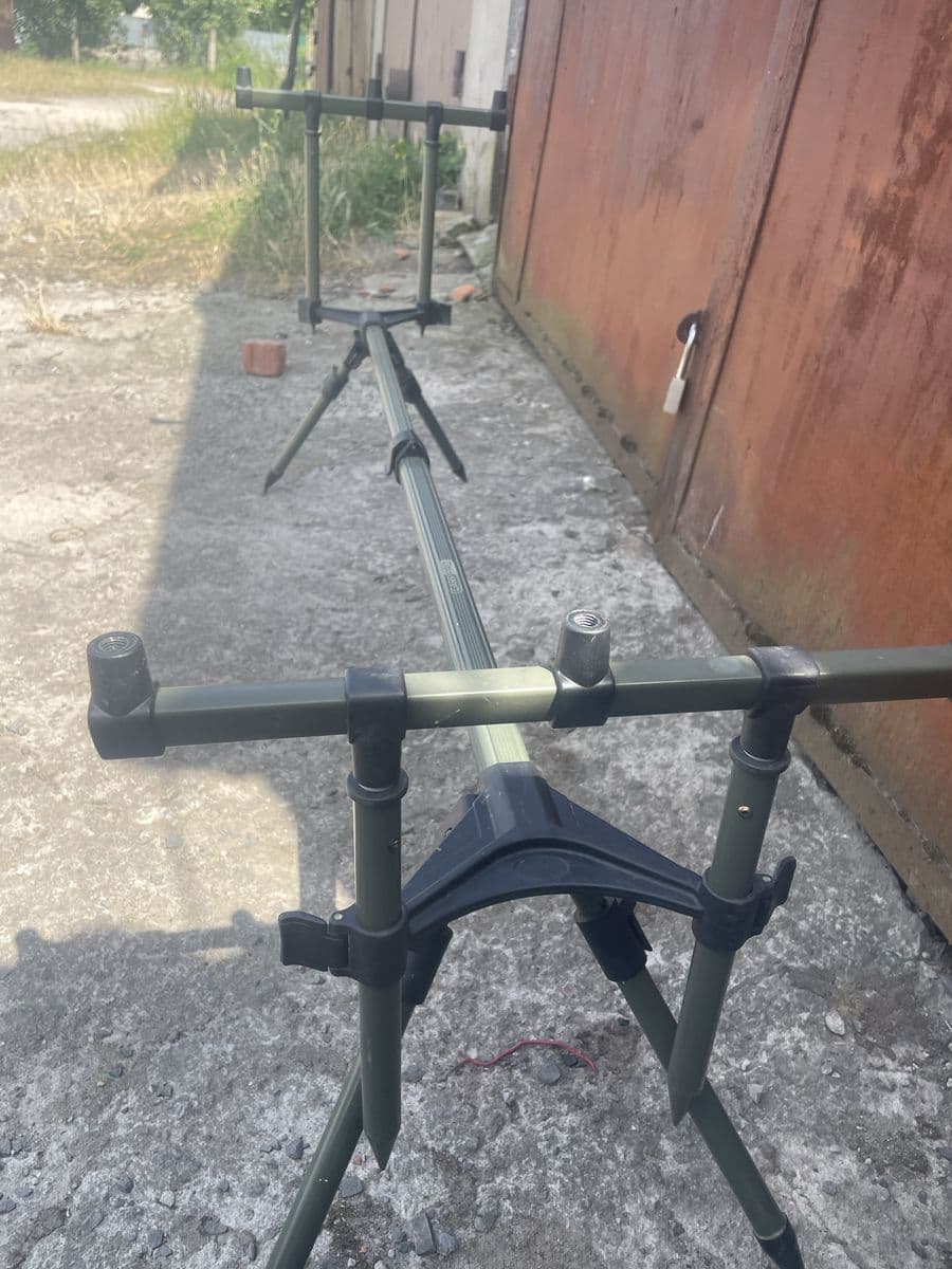 Род-под Carp Pro, Мукачево, Закарпатська обл. — фото 2 з 5