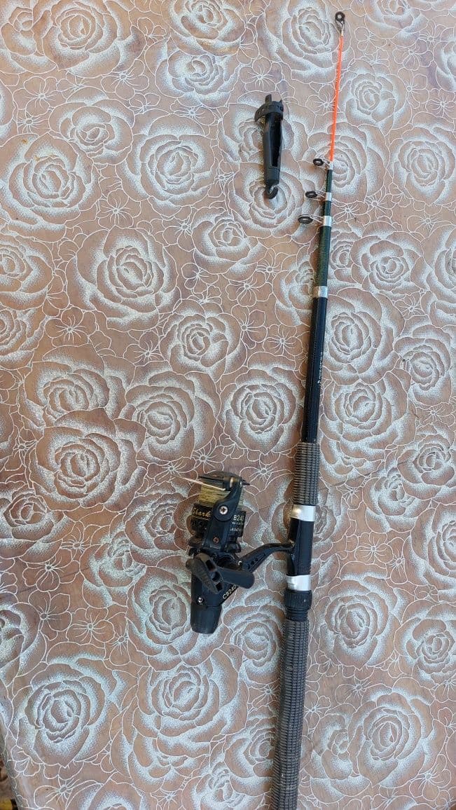 Спінінг з котушкою та волосінню 2,1 м, Слов'янськ, Донецька обл. — фото 2 з 2