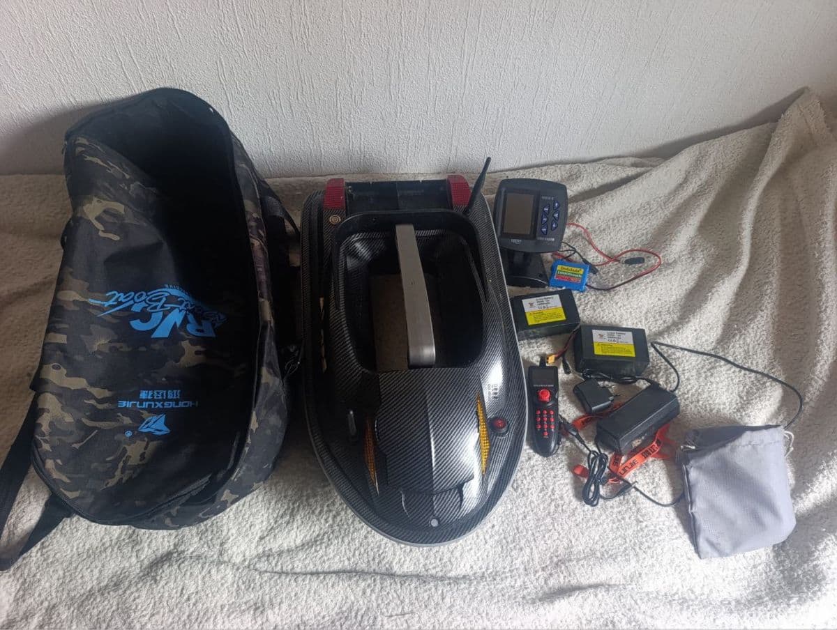 Прикормковий кораблик GPS з ехолотом, Дрогобич, Львівська обл.