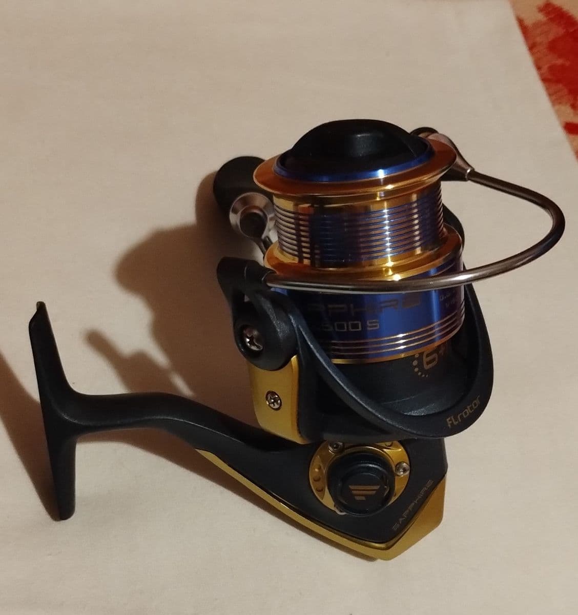 Котушка Favorite Sapphire 2500S, Запоріжжя, Запорізька обл. — фото 2 з 5