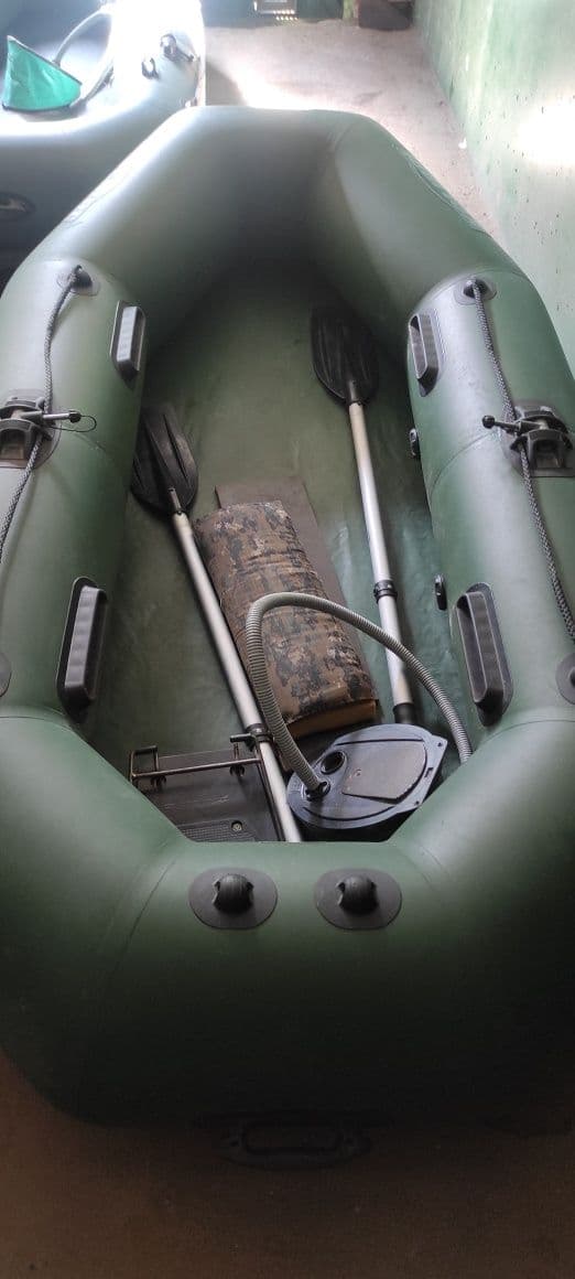 Надувний човен Kolibri K-240, Світловодськ, Кіровоградська обл. — фото 2 з 5
