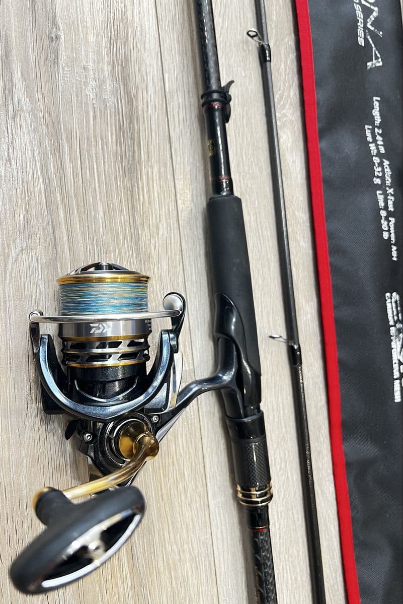 Комплект спінінг Azura Falcon + котушка Daiwa Excseler LT 3000-C, Луцьк, Волинська обл. — фото 2 з 5