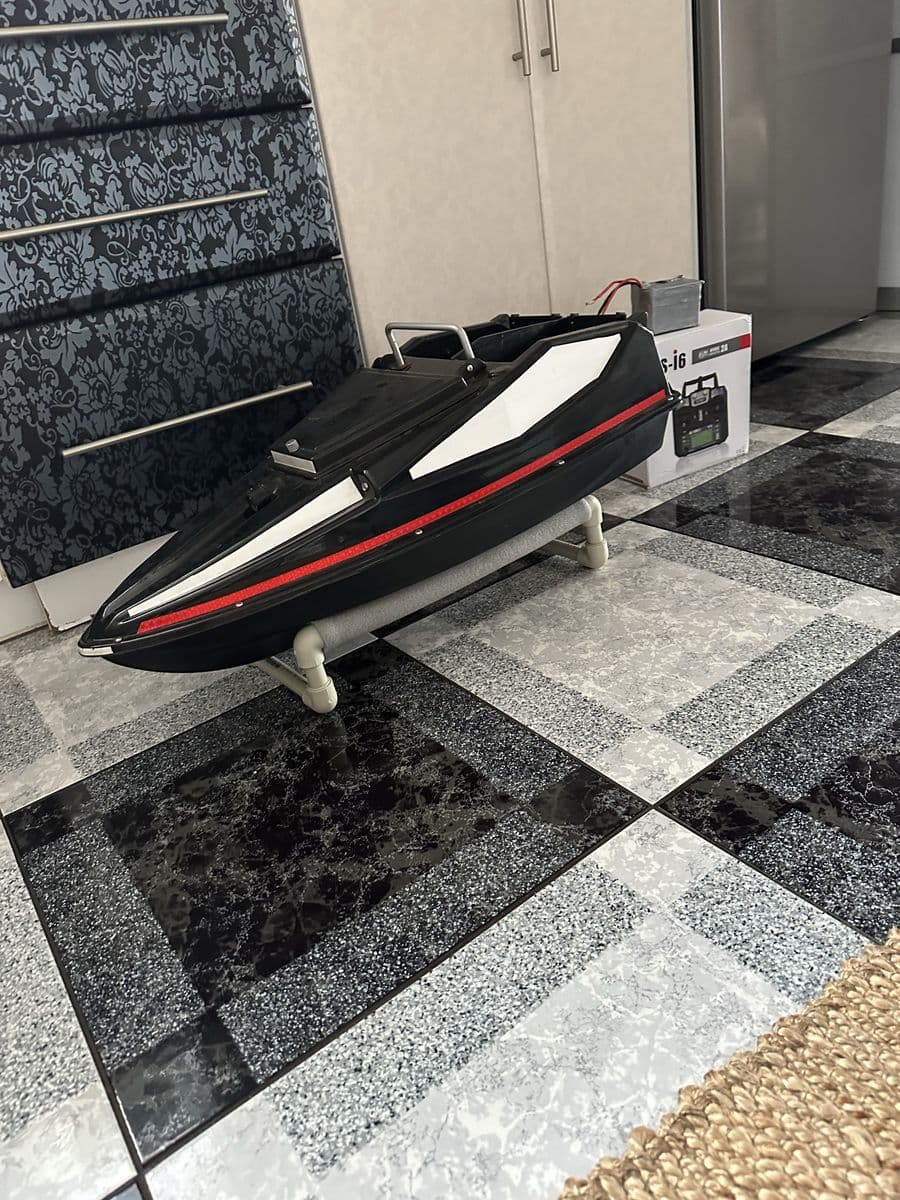 Прикормковий кораблик Skipper з GPS, Лохвиця, Полтавська обл.