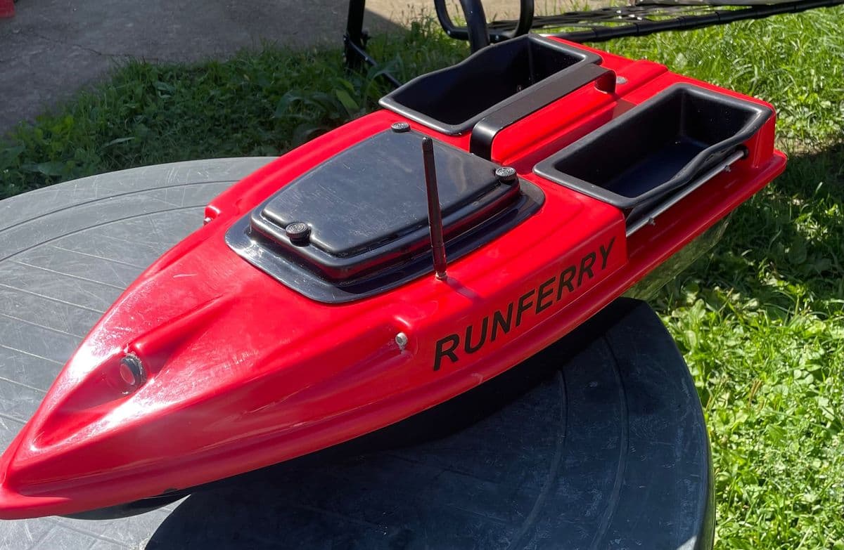 Прикормочний кораблик RunFerry з ехолотом TF500, повний комплект, Чернівці, Чернівецька обл. — фото 5 з 5