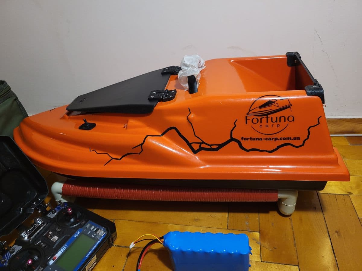 Прикормковий кораблик Fortuna Фурія Шторм з GPS Cortex Maxi, Тернопіль, Тернопільська обл.