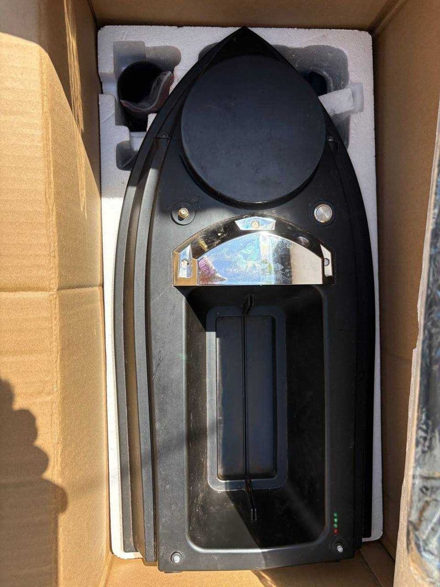 Прикормковий кораблик Flytec V030 GPS 180 точок, Овруч, Житомирська обл. — фото 3 з 4