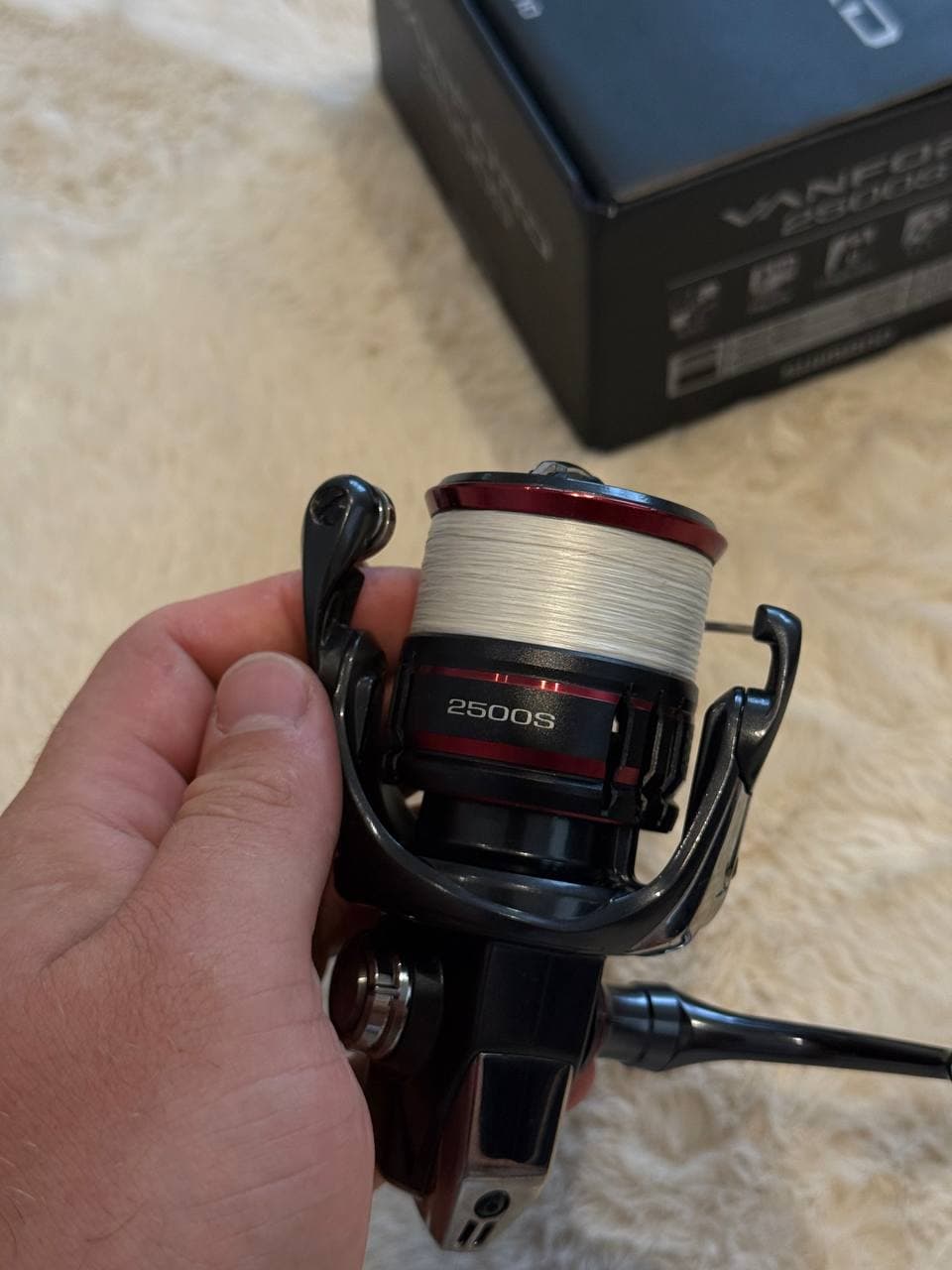 Спінінгова котушка Shimano Vanford 2500S — фото 3 з 5