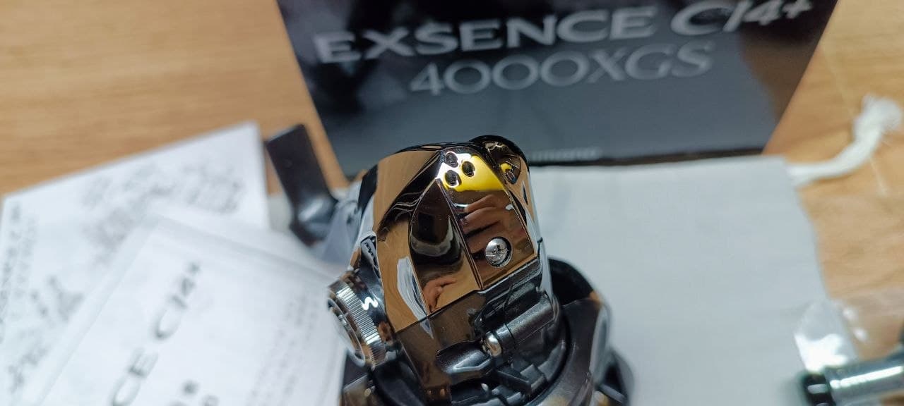 Котушка Shimano Exsence CI4+ 4000XGS JDM — фото 3 з 5