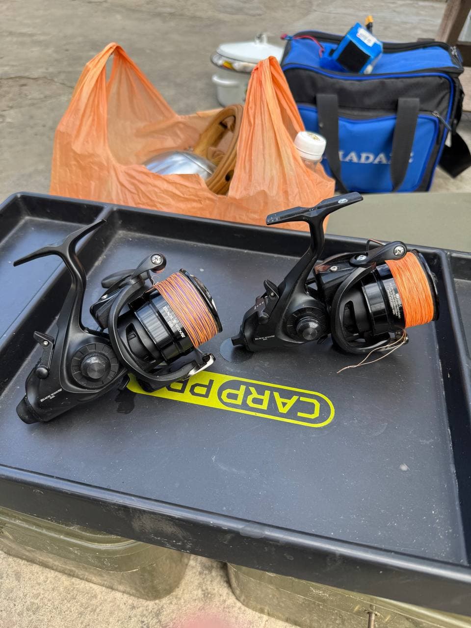 Фідерні котушки Daiwa Black Widow BR 5000-C