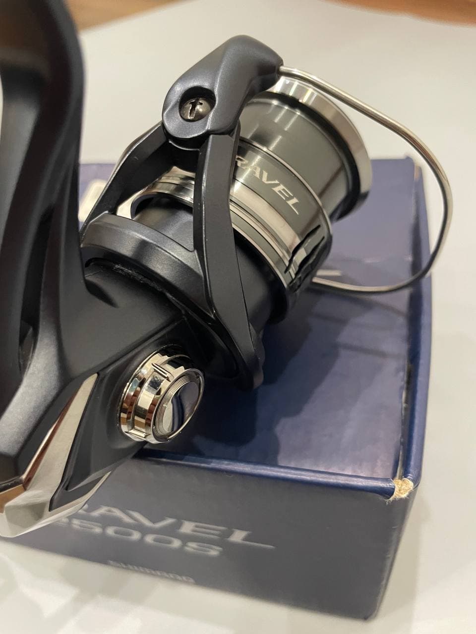 Спінінгова котушка Shimano Miravel 22 2500S — фото 2 з 5