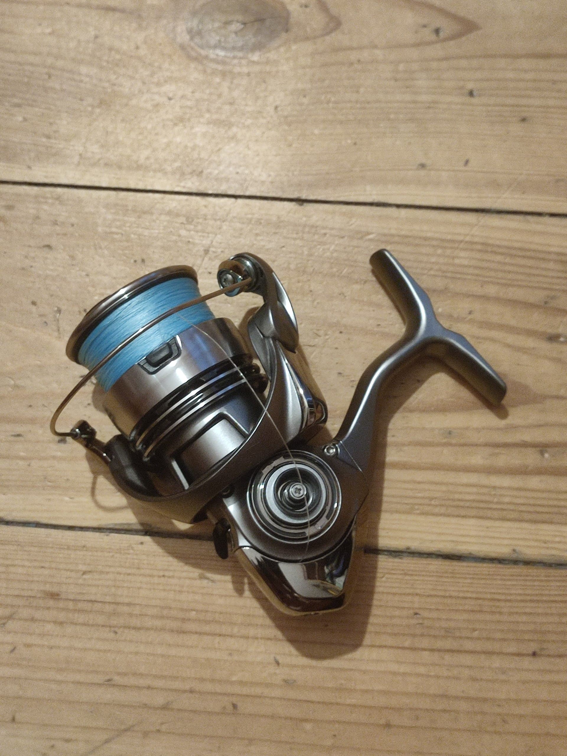 Спінінгова котушка Daiwa 23 Exceler LT 3000-C — фото 5 з 5