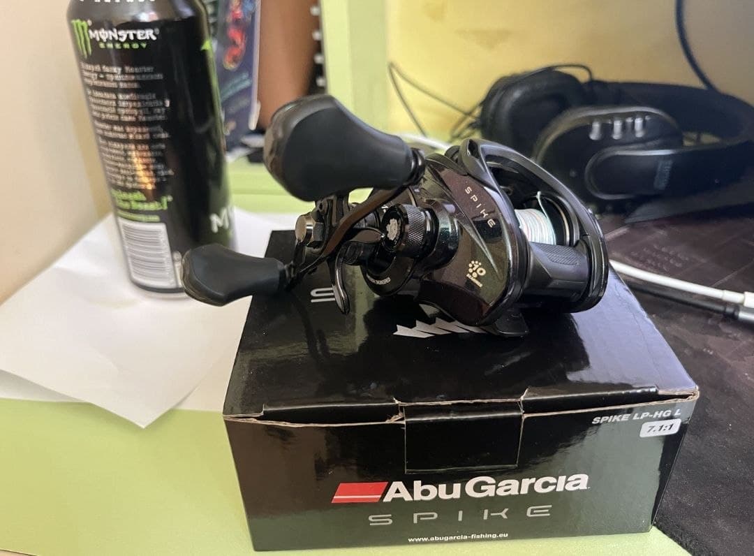 Мультиплікаторна котушка Abu Garcia Spike LP HG L — фото 2 з 2