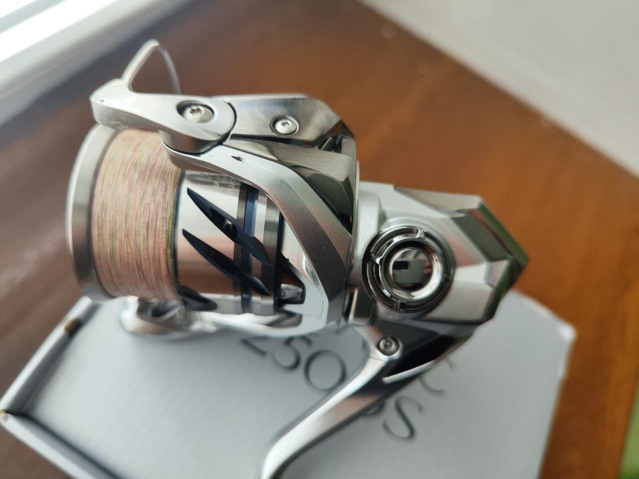 Котушка Shimano Stradic 2500S 5.1:1 — фото 4 з 4