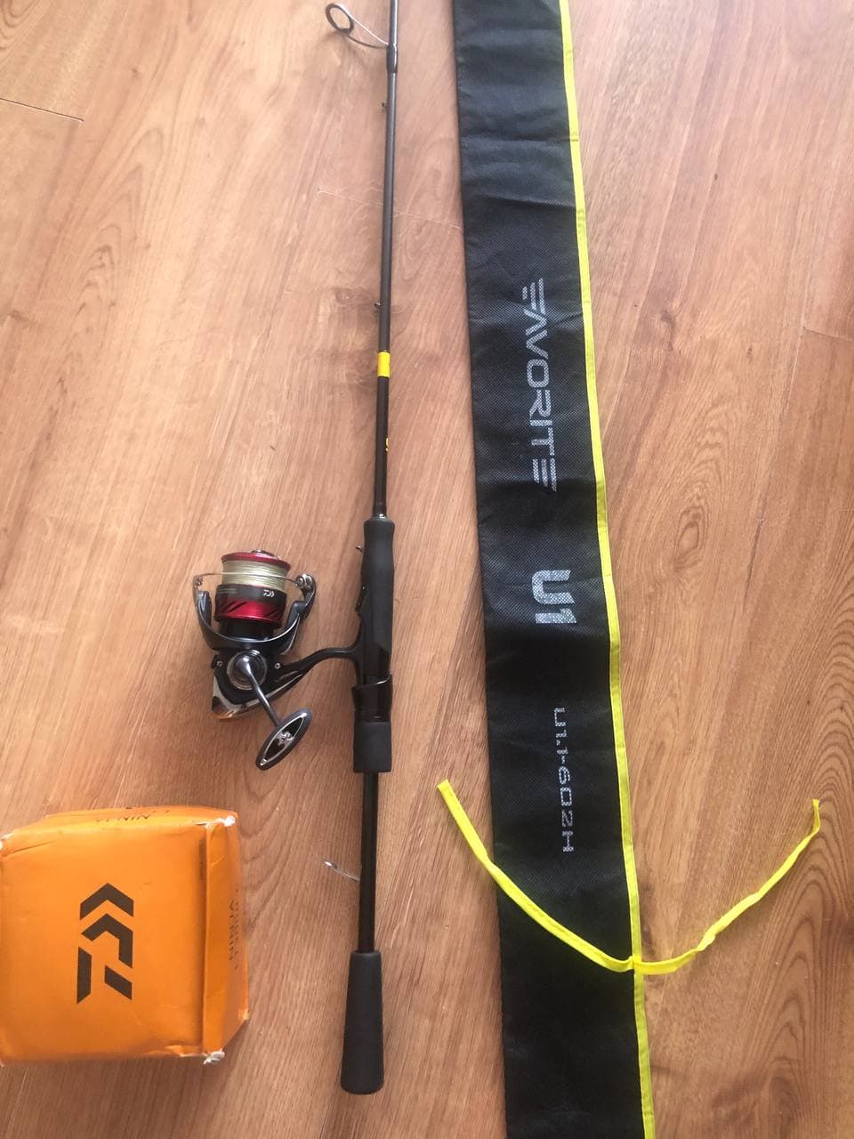 Комплект: котушка Daiwa, вудилище Favorite U1, шнур брейд 0.8 — фото 2 з 4