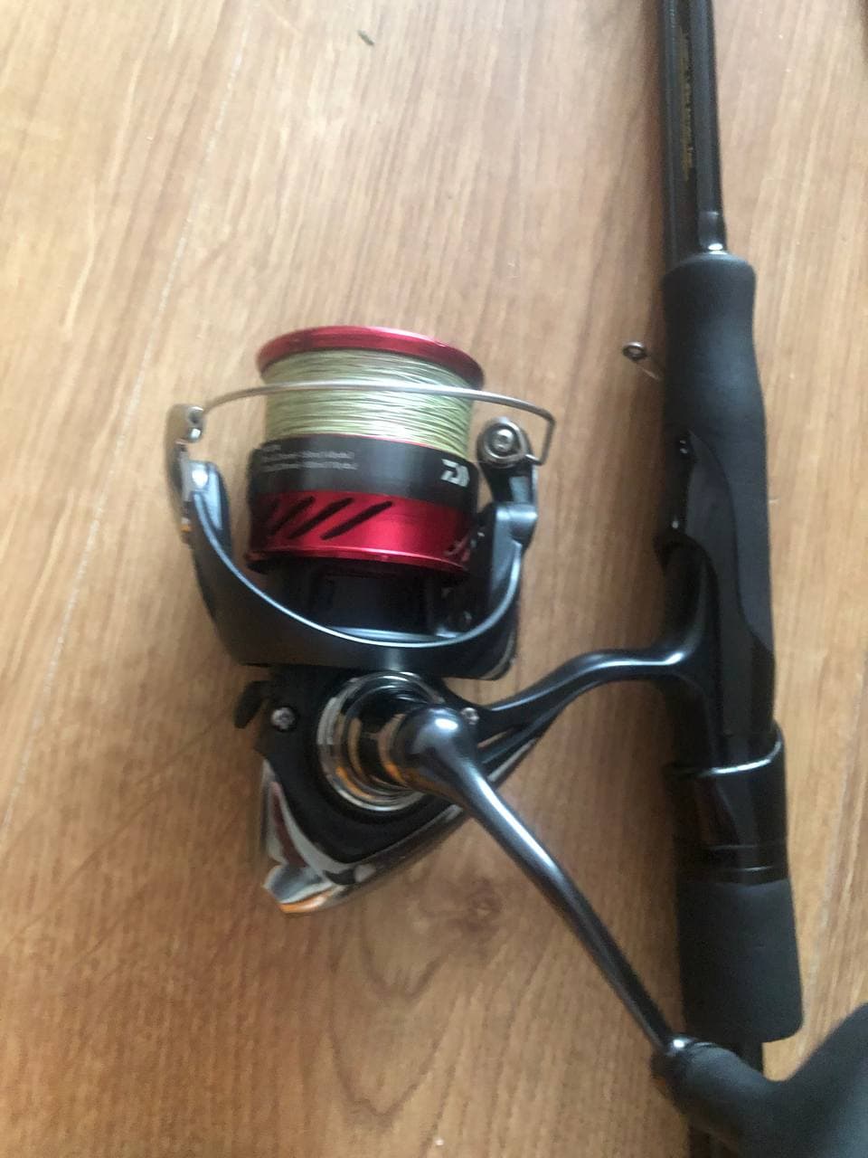 Комплект: котушка Daiwa, вудилище Favorite U1, шнур брейд 0.8 — фото 3 з 4