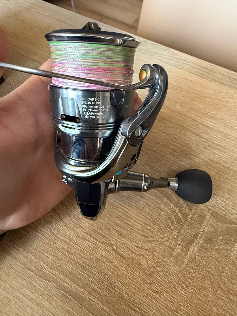 Спінінгова котушка Shimano Twin Power 2024 4000M — фото 4 з 5
