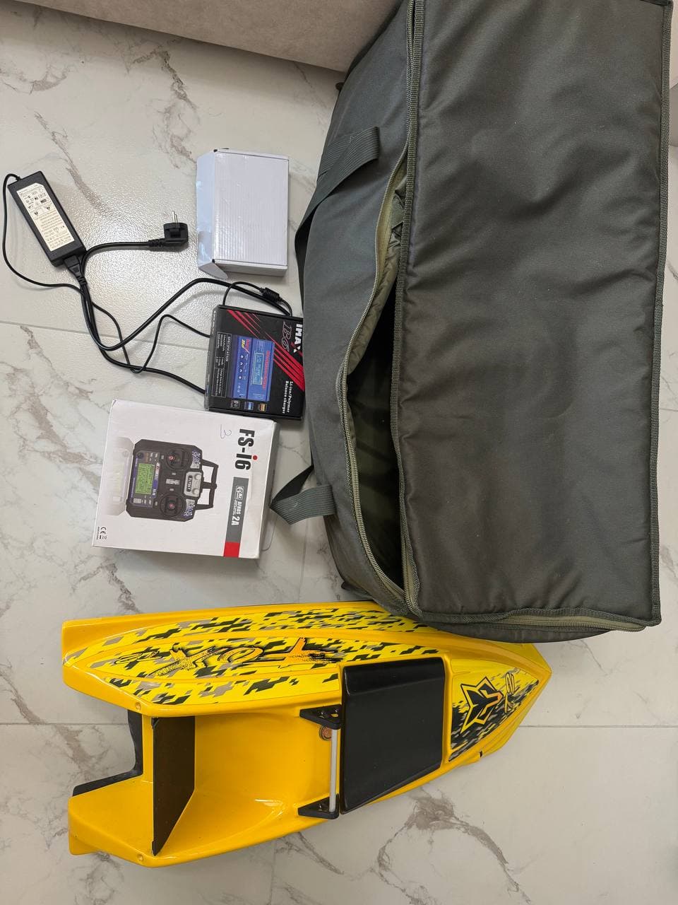Кораблик прикормковий Fox T2 GPS RUNFERRY 9+1 — фото 4 з 4