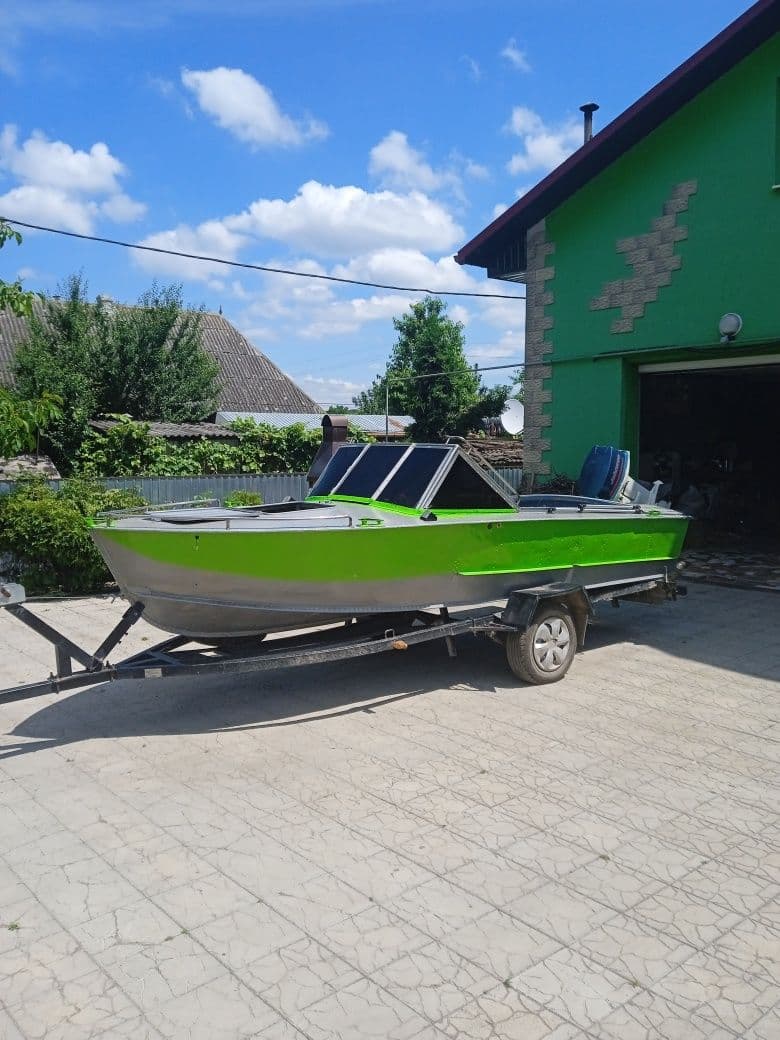 Катер Прогрес 2М з мотором Yamaha 50, Вартиківці, Чернівецька обл. — фото 3 з 5