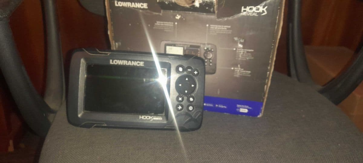 Ехолот Lowrance Hook Reveal 5, Чернігів, Чернігівська обл. — фото 3 з 4