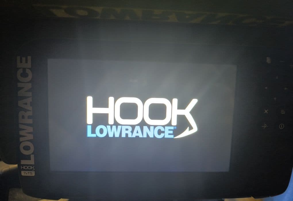 Ехолот Lowrance Revil Triple Shot 7", Черкаси, Черкаська обл. — фото 2 з 5