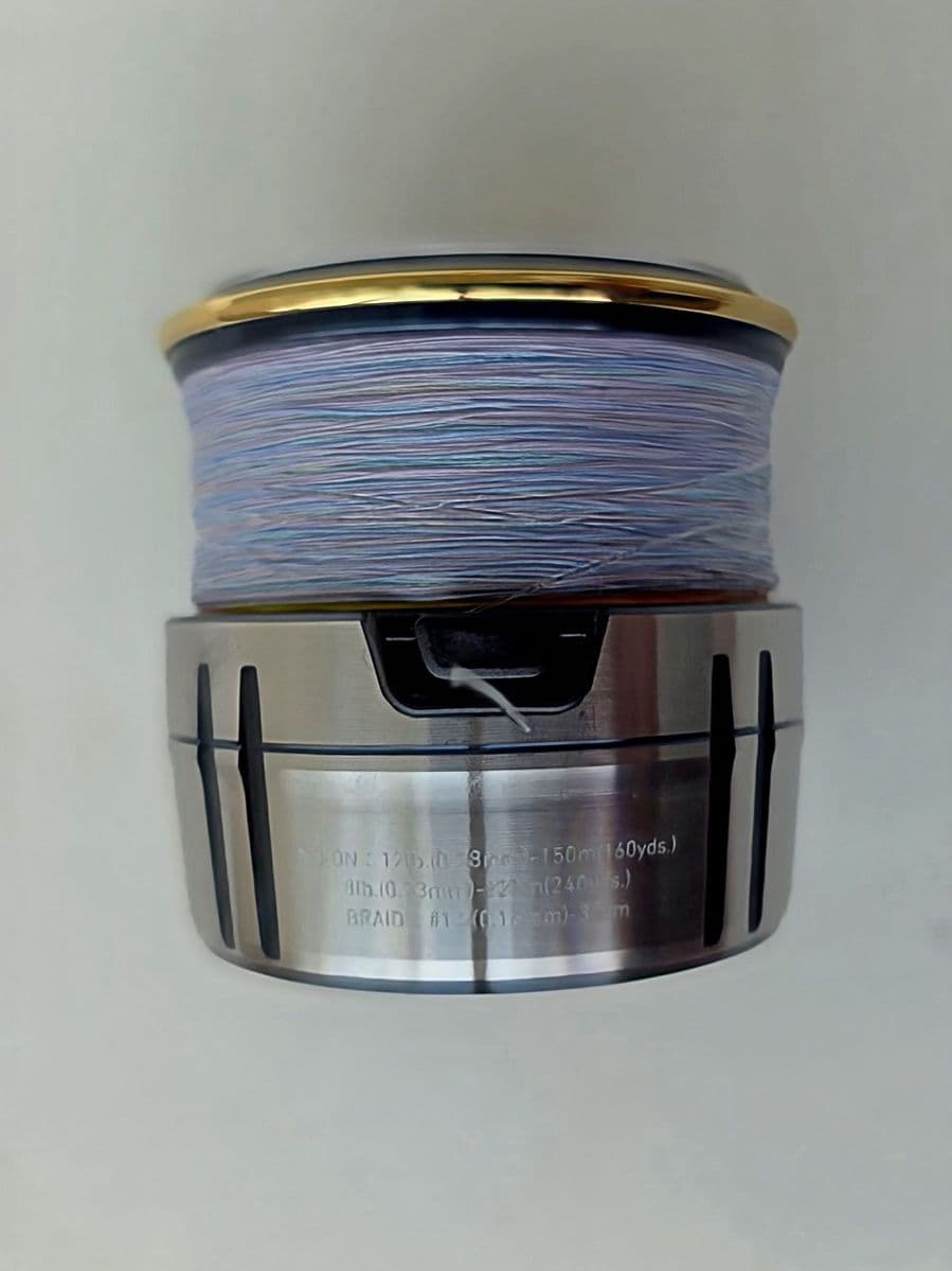 Шпулі Daiwa Certate 2500D і Shimano Vanquish 2500S, Хмельницький, Хмельницька обл. — фото 2 з 5