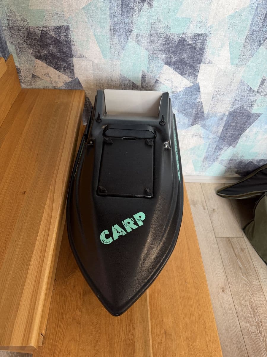 Прикормковий кораблик Carp Assistant V2 з ехолотом, Львів, Львівська обл. — фото 2 з 4