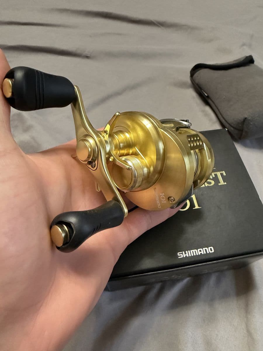 Мультиплікаторна котушка Shimano Calcutta Conquest 101, Ужгород, Закарпатська обл. — фото 2 з 5
