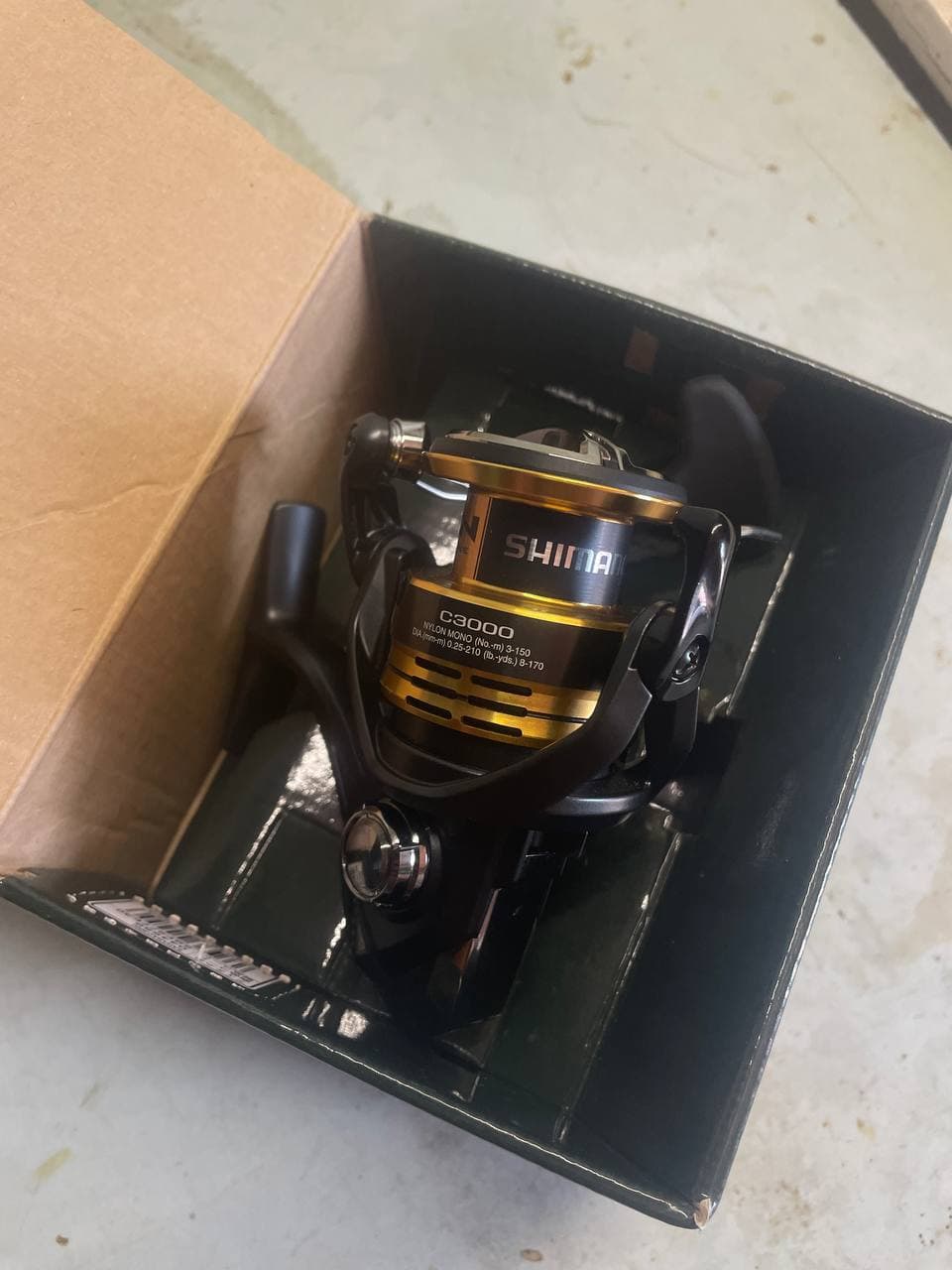 Котушка Shimano Sahara 3000
