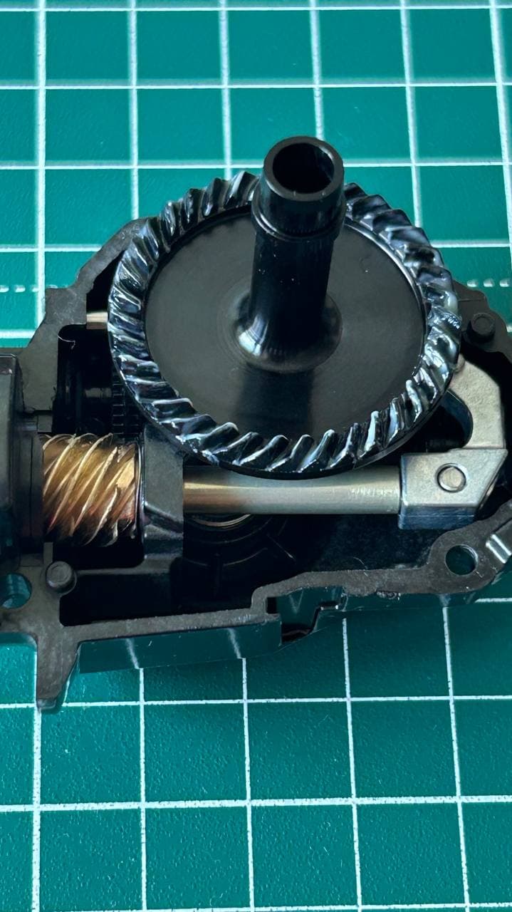 Котушка Shimano Vanford 4000 — фото 2 з 3