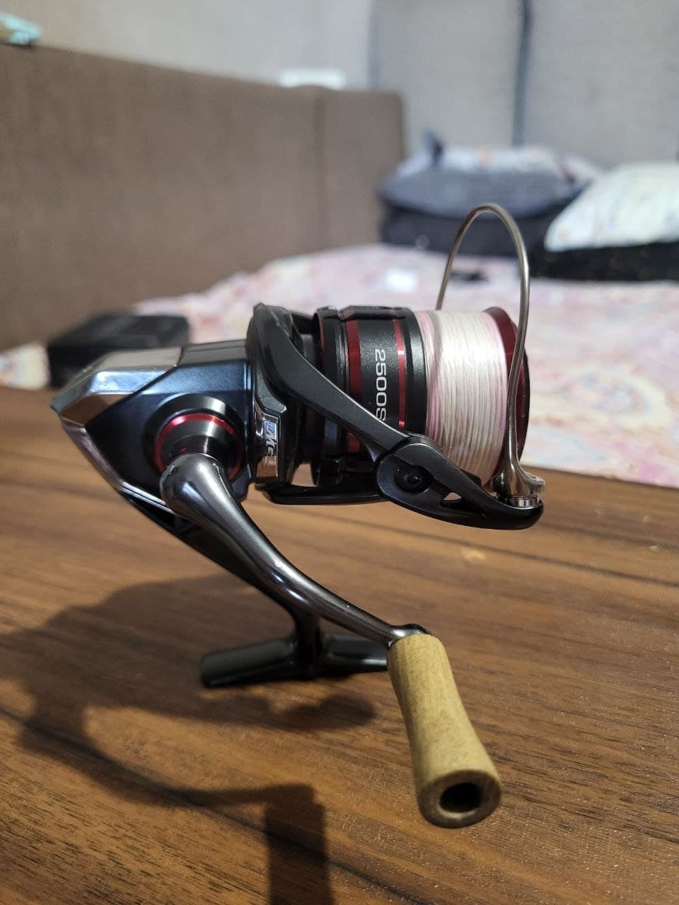 Котушка Shimano Vanford 2500S — фото 3 з 5