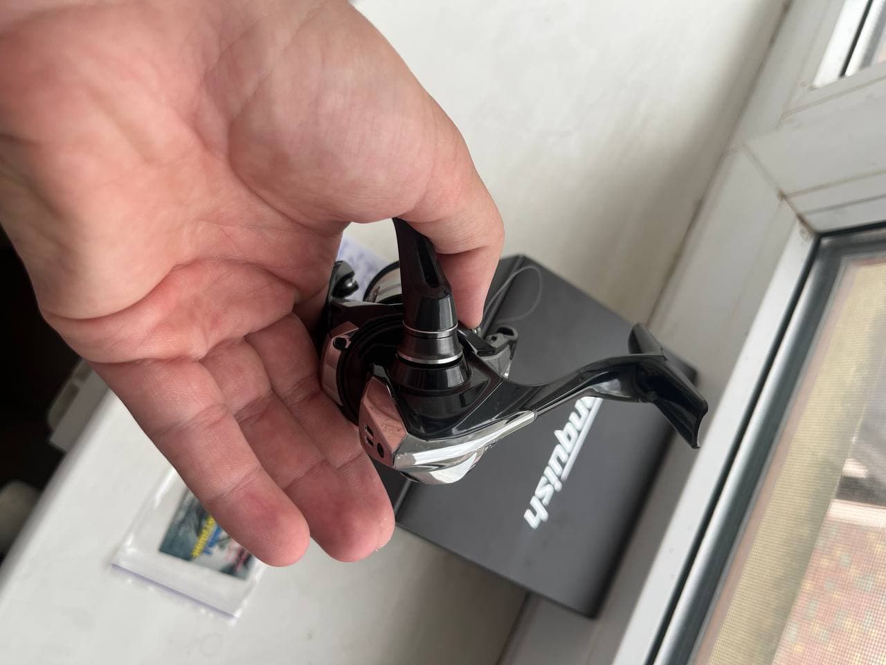 Котушка Shimano Vanquish 23 C2500S — фото 4 з 5