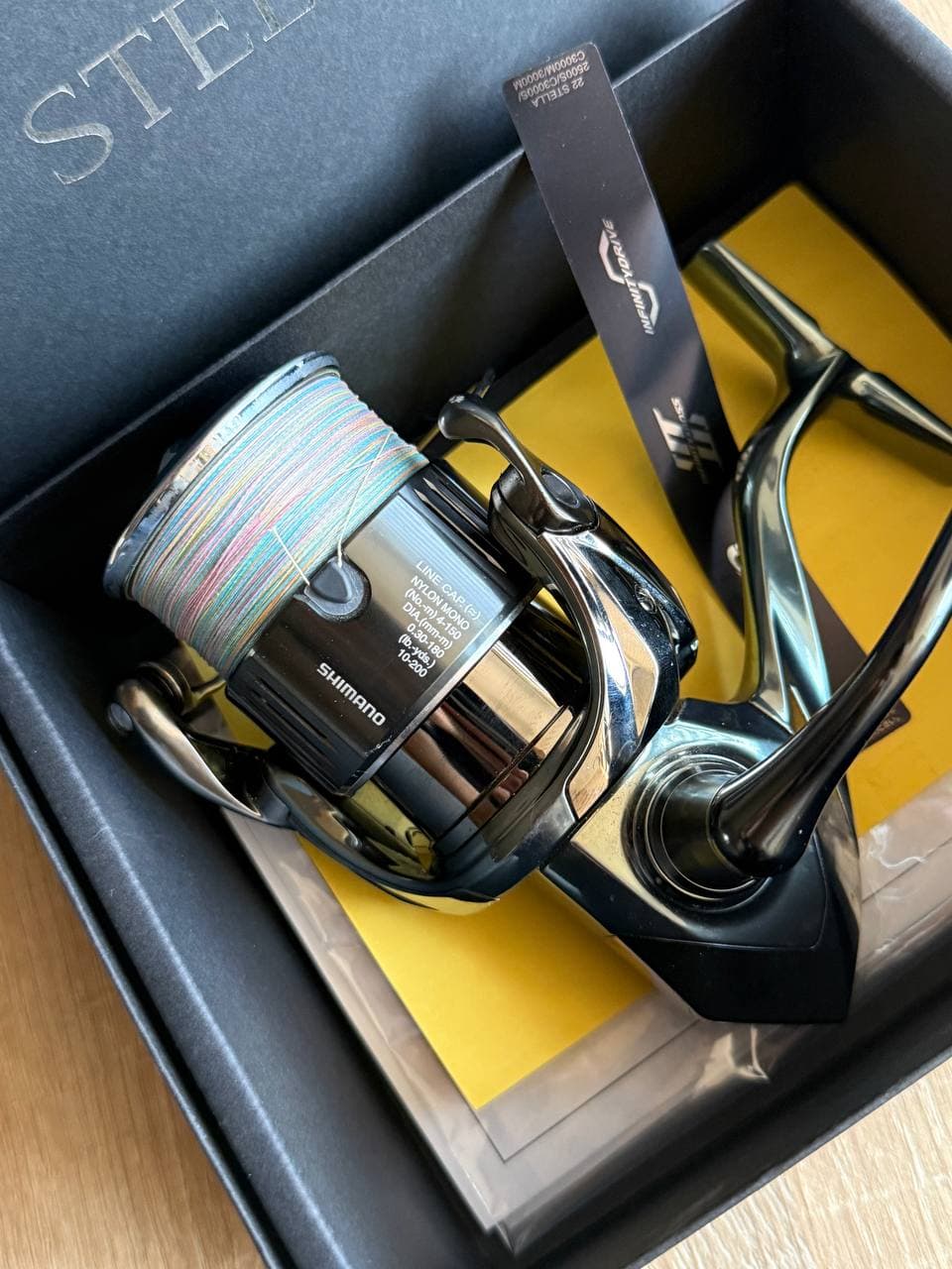 Котушка Shimano Stella 2022 4000XG