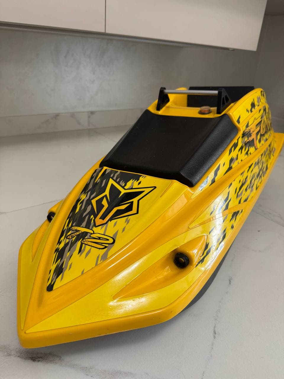 Кораблик прикормковий Fox T2 GPS RUNFERRY 9+1